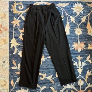 Uniqlo black pleated wide pants